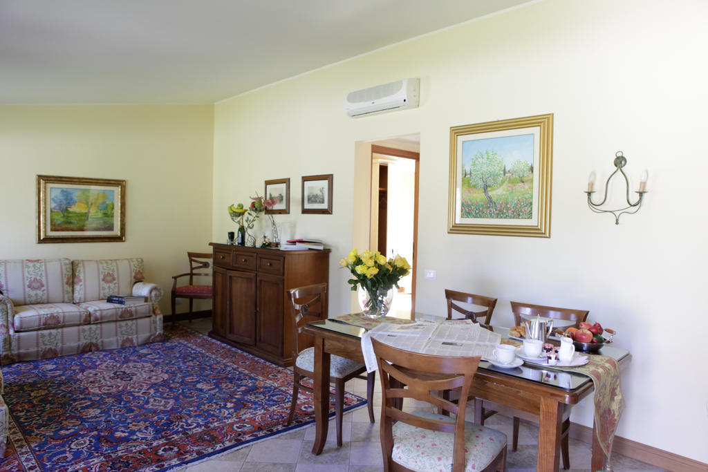 Ferienwohnung St. Andrew'S Garden Rom Exterior foto